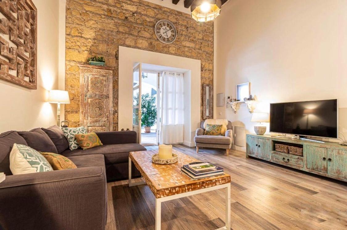 Loft Bodega San Blas Con Porche Y Parking Херес-де-ла-Фронтера Экстерьер фото