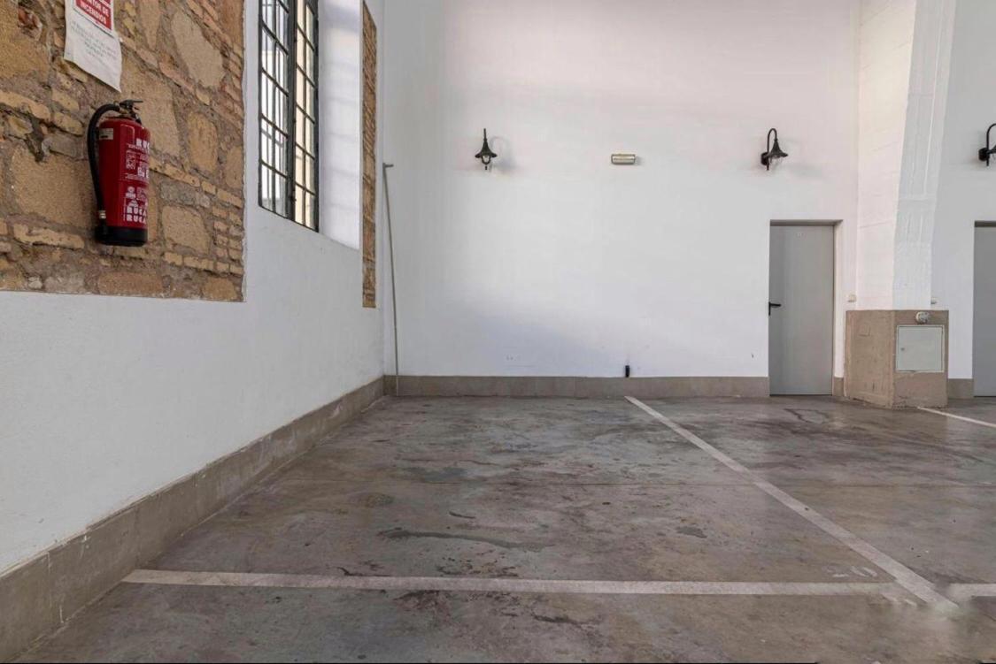Loft Bodega San Blas Con Porche Y Parking Херес-де-ла-Фронтера Экстерьер фото