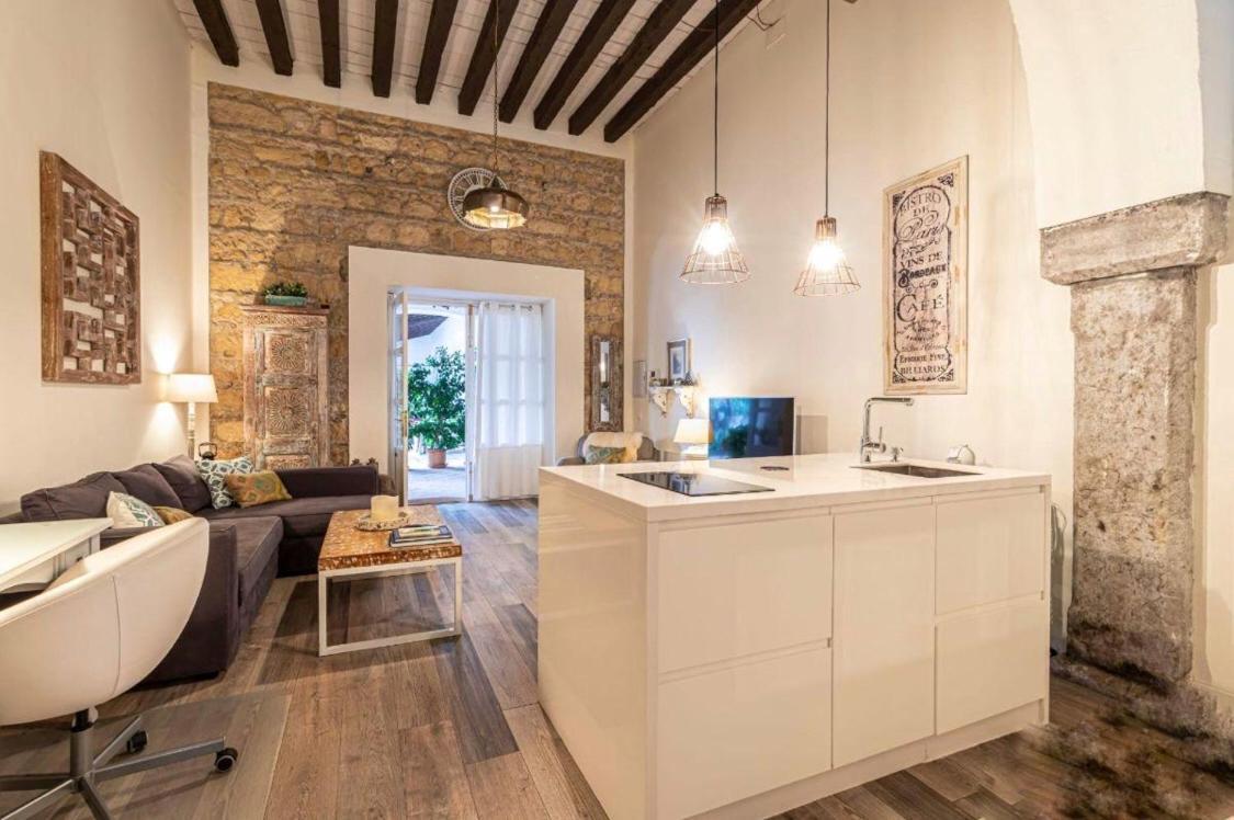 Loft Bodega San Blas Con Porche Y Parking Херес-де-ла-Фронтера Экстерьер фото
